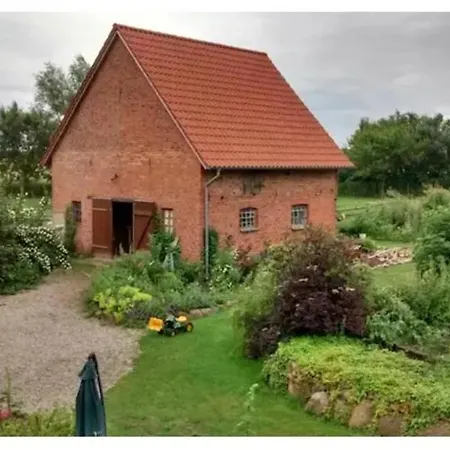 Farm stay Kleiner Bauernhof In Ostseenaehe