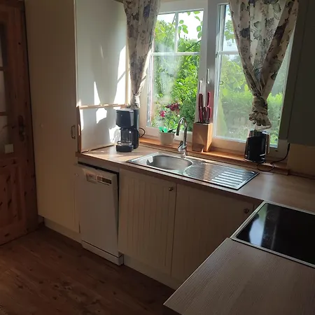 Kleiner Bauernhof In Ostseenaehe - Ganze Mit 2 Zimmern *