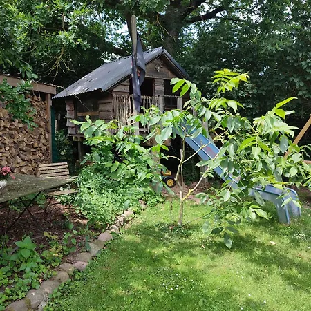 Lantgård Kleiner Bauernhof In Ostseenaehe - Ganze Mit 2 Zimmern Testorf-Steinfort